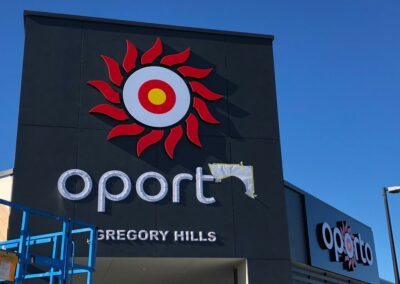 Oporto Gallery - Adverco signage